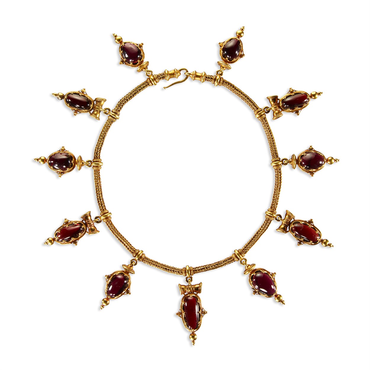 Lot 1 - An Etruscan Revival gold and garnet necklace, Pierret