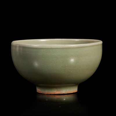 Lot 1 - A Chinese Longquan celadon small bowl